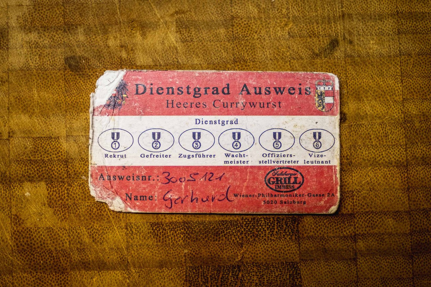 Salzburger Grill Imbiss challenge ausweis card alt view